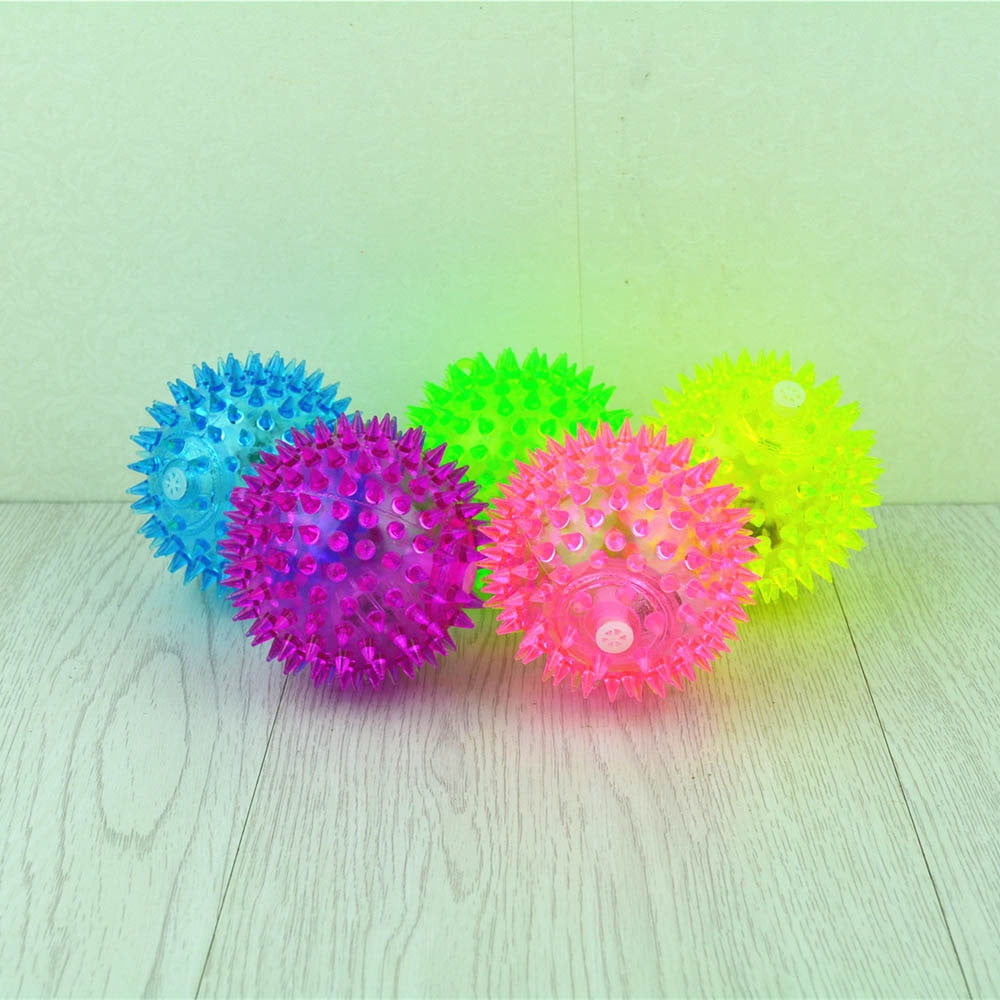 Darzheoy Light up LED Dog Ball Elastic Flashing Ball Glowing Interactive Dog Toy Ball Flash LED Dog Ball Toy Pet Color Ball Bounce-Activated for Dogs and Puppies (Random) Color random delivery